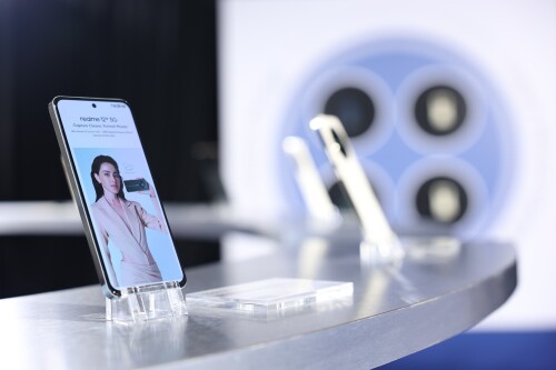 _----realme-12Pro-5G--realme-12-5G-_01ba63d6b3fbe5e33b.jpeg