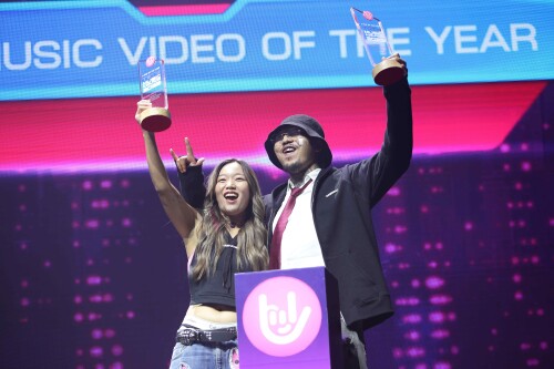 BEST-MUSIC-VIDEO-OF-THE-YEAR07d9861b13972292.jpeg