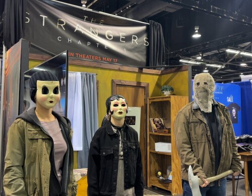 TheStrangersChapter1_5a833d478f72843af.jpeg