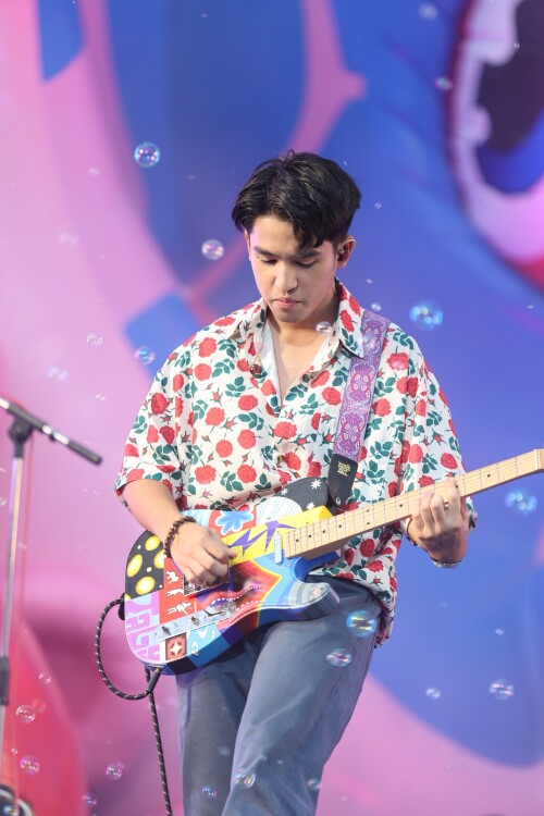 Yesindeed--Siam-Paragon-Ultrasonic-Water-Festival-2024-Songkran-Lobster-Wonderland-by-Philip-Colbert-23b180518788199fc.jpeg