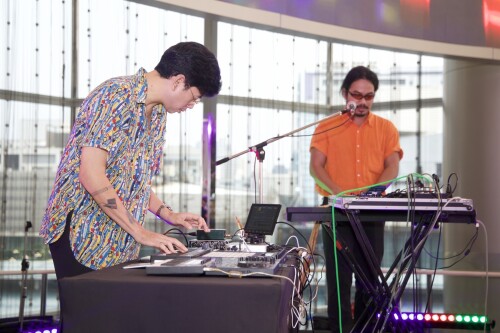 -THE-HYMMAPAN-ELECTRON--Siam-Paragon-Ultrasonic-Water-Festival-2024-Songkran-Lobster-Wonderland-by-Philip-Colbert-10756f2b455e06723.jpeg