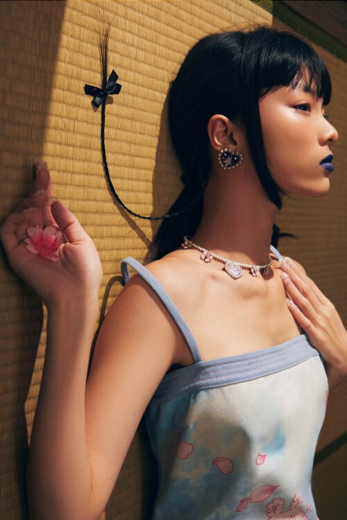 011-lyn-around-Sakura-Spirit_0bf748524c47f93d9.jpeg