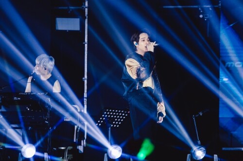 Nanon-Born-to-BEO-Concert-1750113a957489db9.jpeg