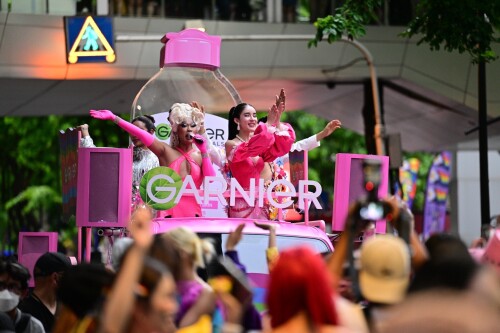 Garnier-Pride-Squad_6340e61d0123e849a.jpg