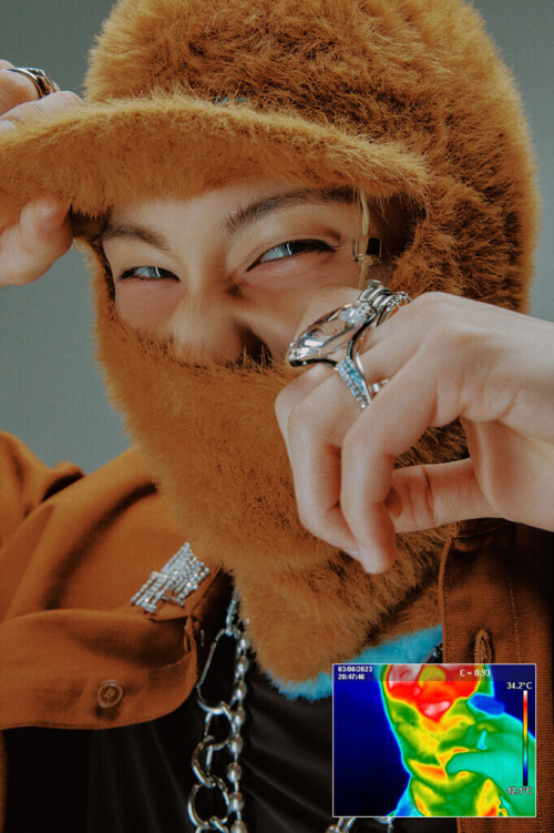 -2--Golden-Hour--MARK--SM-STATION-NCT-LAB-682x1024f22e1508afebe305.jpg