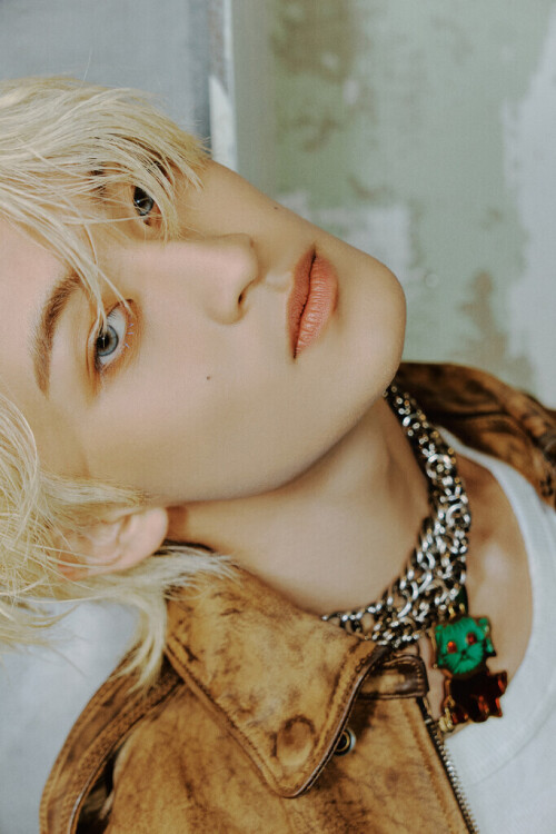 -4--Golden-Hour--MARK--SM-STATION-NCT-LAB-683x10242f6c9ef169b42894.jpg