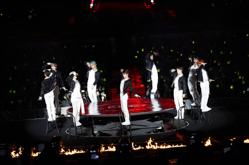 -4--NEO-CITY-SEOUL--THE-LINK--NCT-127--Olympic-Stadium-37bbd68e91d96106.jpg