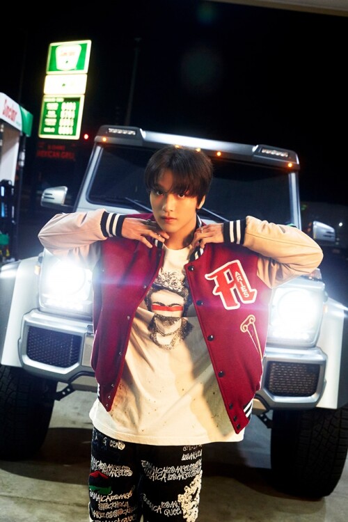 -HAECHAN--4-Golden-Age--NCT817f1fa9eb74cf89.jpg