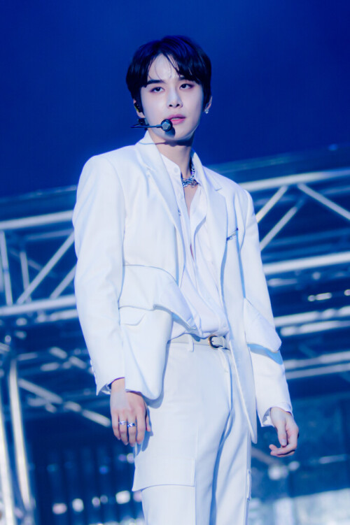 JUNGWOO--1--NCT-127-2ND-TOUR-NEO-CITY-BANGKOK--THE-LINK-682x1024934ce8c3ac97b8d8.jpg