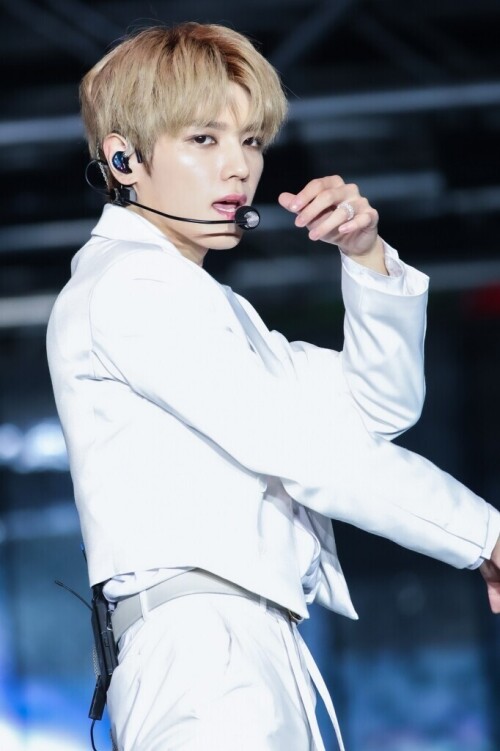 TAEYONG--1--NCT-127-2ND-TOUR-NEO-CITY-BANGKOK--THE-LINK-682x10242dfc6830f48933a6.jpg