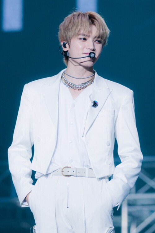 TAEYONG--2--NCT-127-2ND-TOUR-NEO-CITY-BANGKOK--THE-LINK-682x102437f9b7797b66aad6.jpg