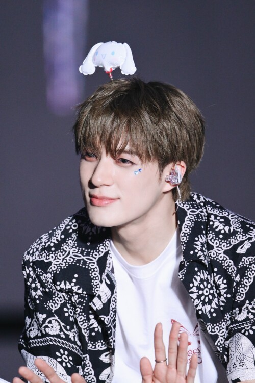 JENO--6-2024-NCT-DREAM-WORLD-TOUR-_THE-DREAM-SHOW-3-_-DREAM-SCAPE_-in-BANGKOKb0a9557b9f066252.jpg