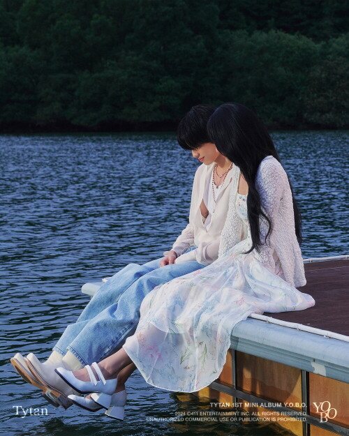 MV-YOBO-TYTANYOBO_MVxMINNIE-4fdb3370ff975c7fc.jpg