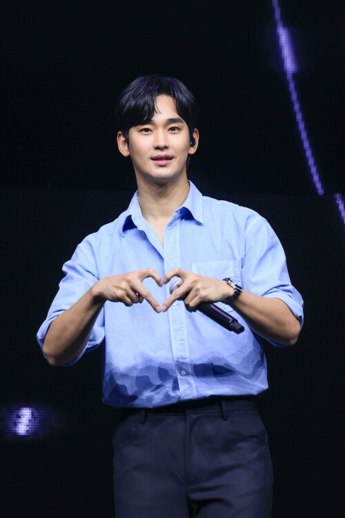 KimSooHyun67dde04d6836dfac5.jpg