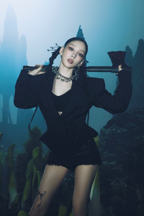 TAEYEON--Heaven--5e5911dfd40a2f1b3.jpg