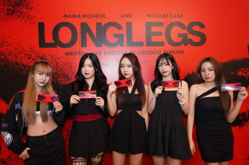 Longlegs__8c75183702fed9ae8.jpg