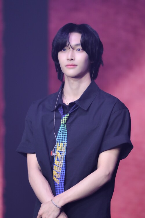 RIIZE_WONBIN--1-2024-RIIZE-FAN-CON-RIIZING-DAY-in-BANGKOK24d87168264bfbc3.jpg