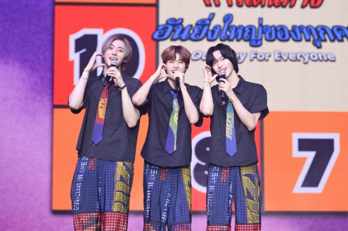 RIIZE__-2024-RIIZE-FAN-CON-RIIZING-DAY-in-BANGKOKda0e198b34320350.jpg