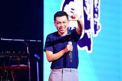 19c3f8b4cdee65148d.jpg
