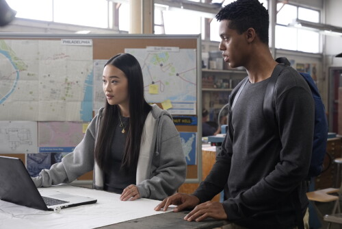 BAD-GENIUS-still-1db9c3ff517e3d29a.jpg