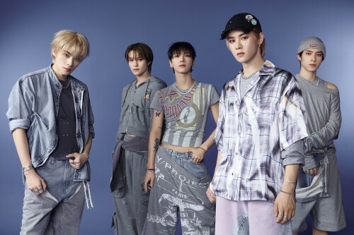-1-WayV--5-Give-Me-Thatdb8384d7b6a37079.jpg