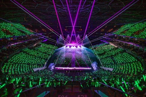 -2-2024-WayV-CONCERT-ON-THE-Way-IN-SHANGHAIdd4eb8e852fc525f.jpg