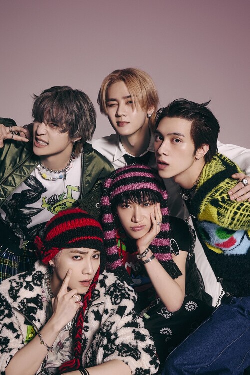 -2-WayV--5-Give-Me-Thatcc4016e3ebb569a3.jpg