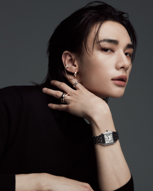 HYUNJIN-2-162c2f433eb1a4a74.jpg